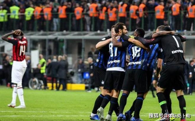  蓝黑军团火力全开，客场四球横扫升班马蒙扎